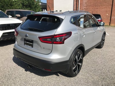 2022 Nissan Rogue Sport SL