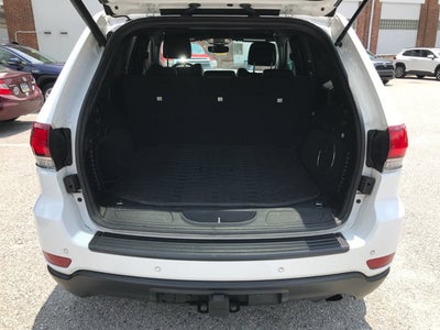 2020 Jeep Grand Cherokee Laredo E