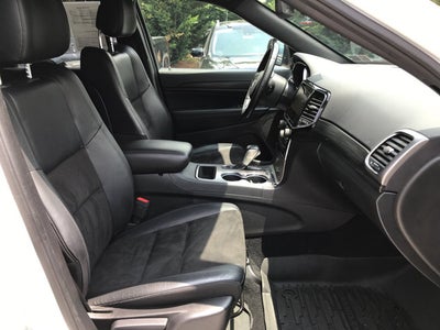 2020 Jeep Grand Cherokee Laredo E