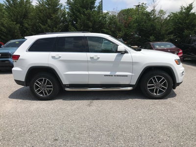 2020 Jeep Grand Cherokee Laredo E