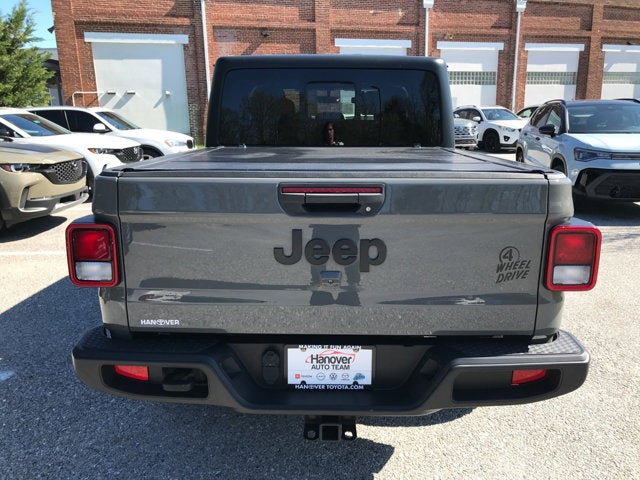2022 Jeep Gladiator Willys