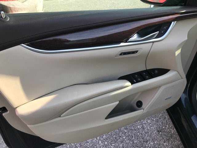 2016 Cadillac XTS Luxury Collection