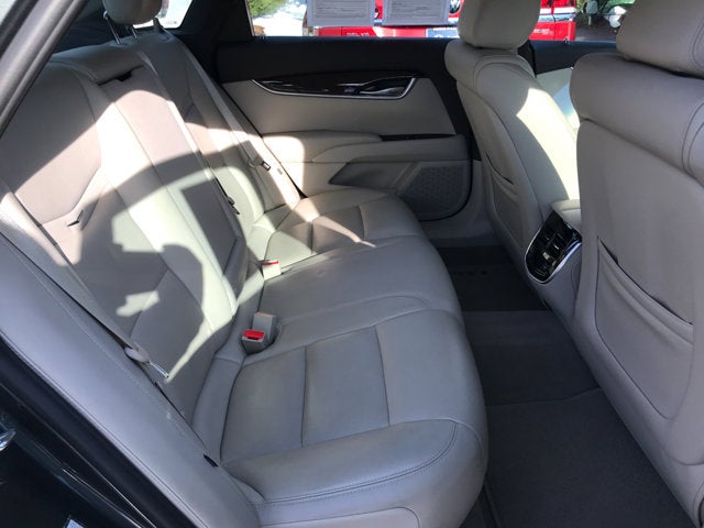 2016 Cadillac XTS Luxury Collection