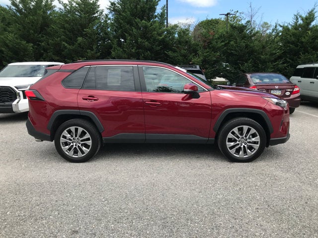 2023 Toyota RAV4 XLE Premium