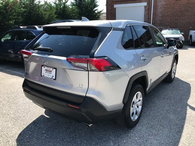 2023 Toyota RAV4 LE