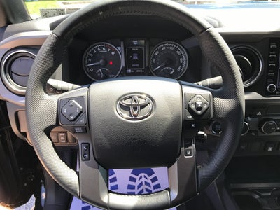 2022 Toyota Tacoma 4WD TRD Off Road