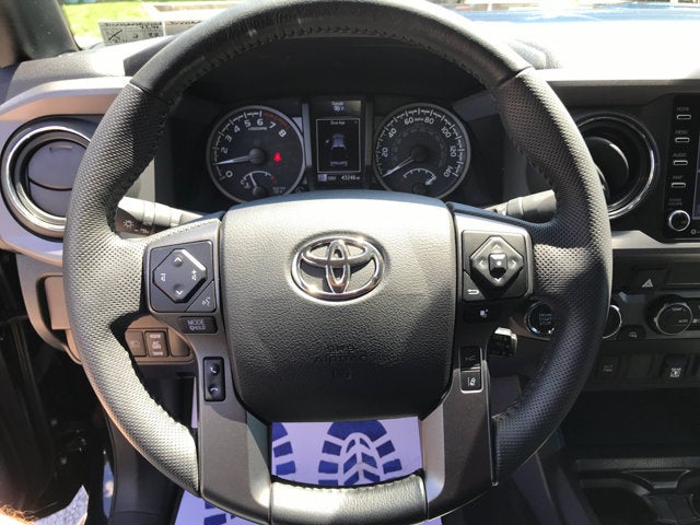 2022 Toyota Tacoma 4WD TRD Off Road