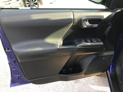 2022 Toyota Tacoma 4WD TRD Off Road