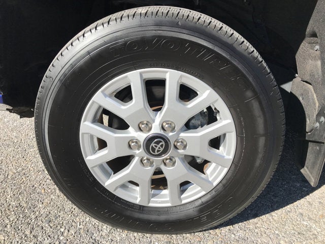 2024 Toyota Tacoma 4WD SR5
