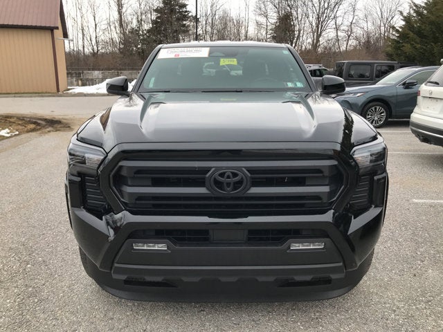 2025 Toyota Tacoma 4WD SR5