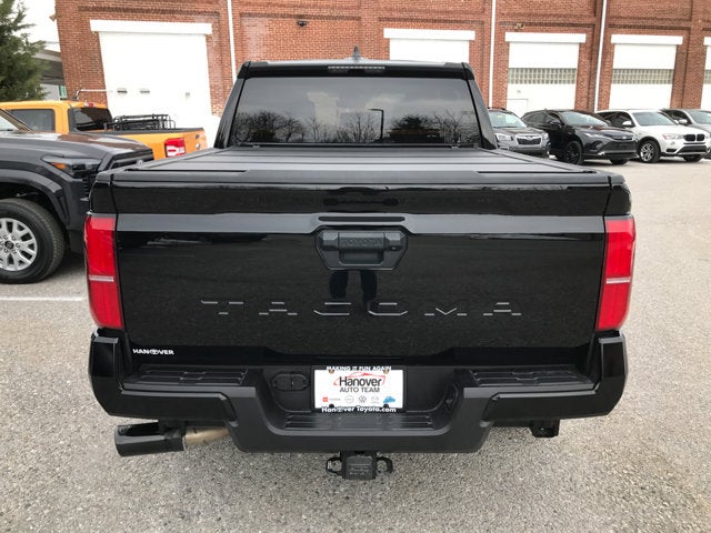 2025 Toyota Tacoma 4WD SR5