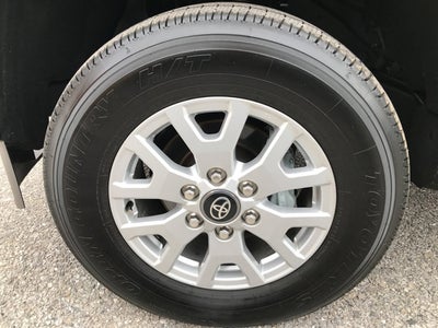 2025 Toyota Tacoma 4WD SR5