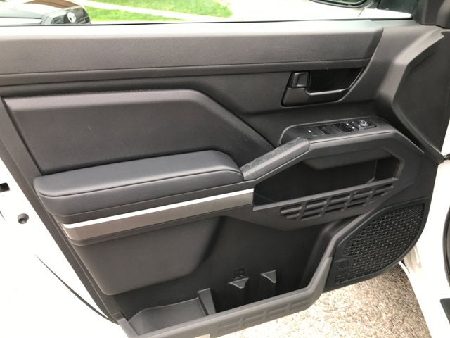 2024 Toyota Tacoma 4WD SR5