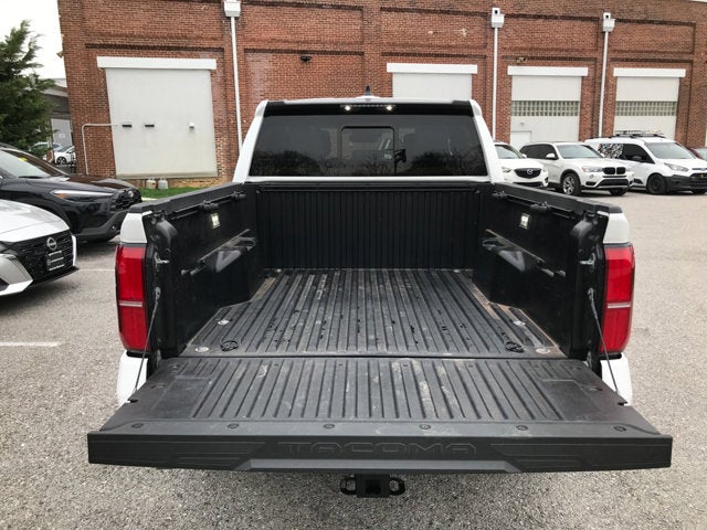 2024 Toyota Tacoma 4WD SR5