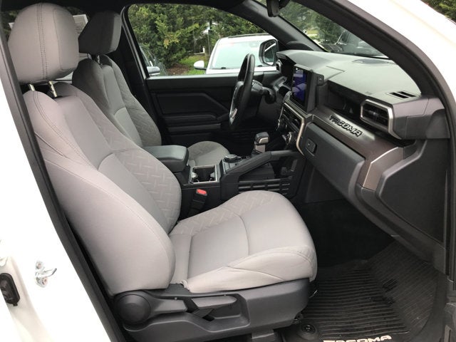 2024 Toyota Tacoma 4WD SR5