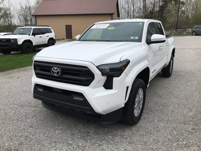 2024 Toyota Tacoma 4WD SR5