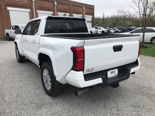 2024 Toyota Tacoma 4WD SR5