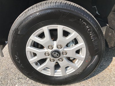 2024 Toyota Tacoma 4WD SR5