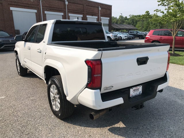 2024 Toyota Tacoma 4WD SR5