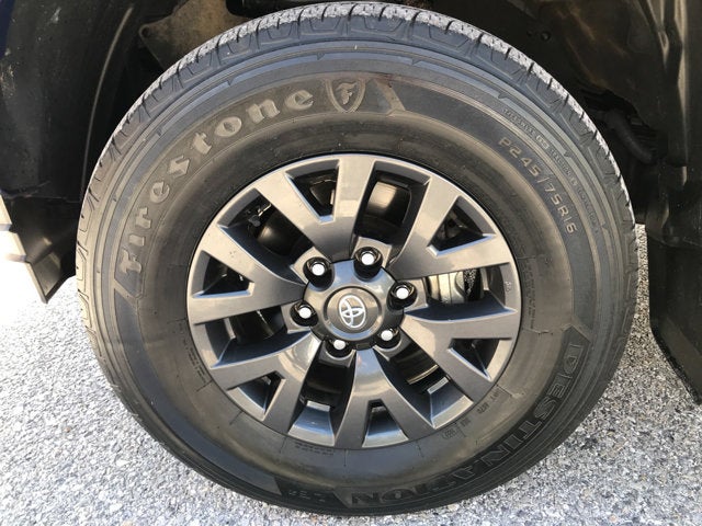 2022 Toyota Tacoma 4WD SR5