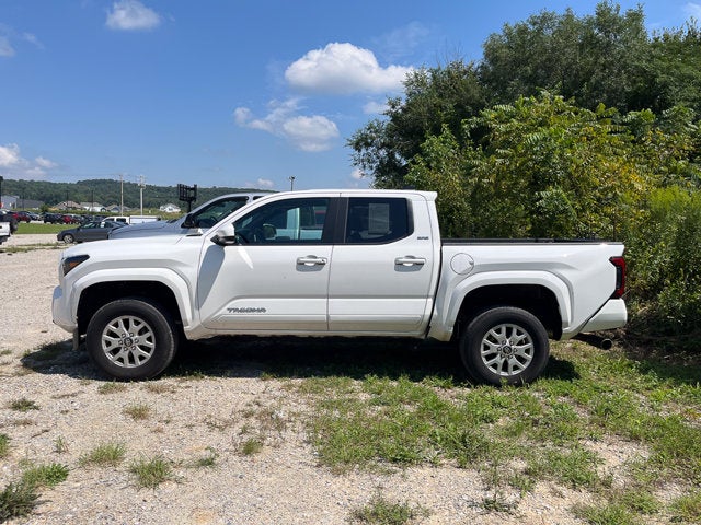 2024 Toyota Tacoma 4WD SR5