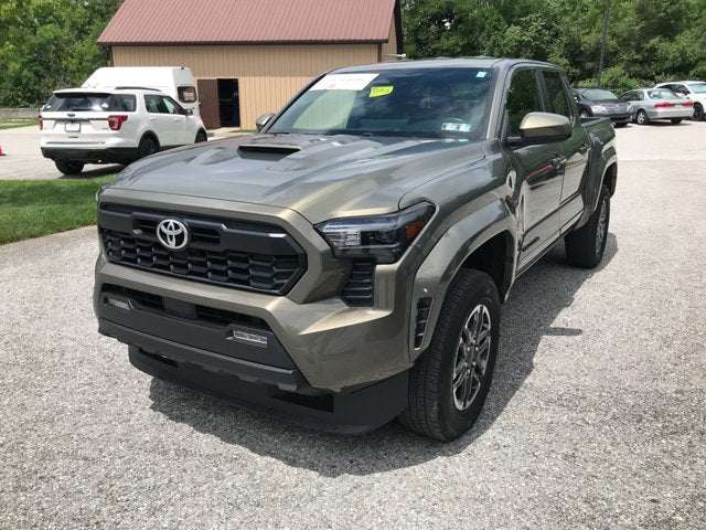 2024 Toyota Tacoma 4WD TRD Sport