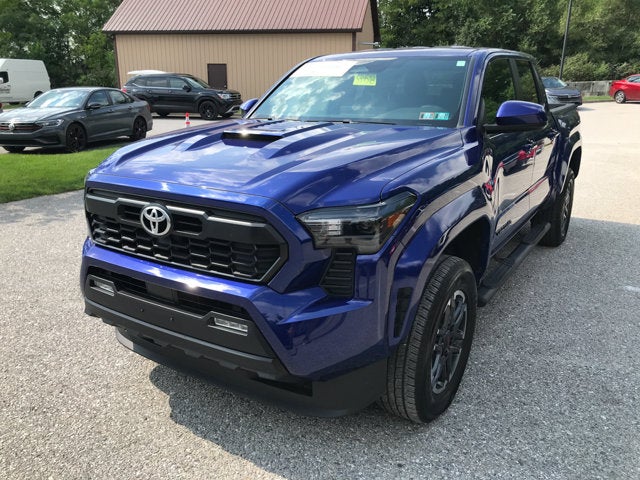 2024 Toyota Tacoma 4WD TRD Sport
