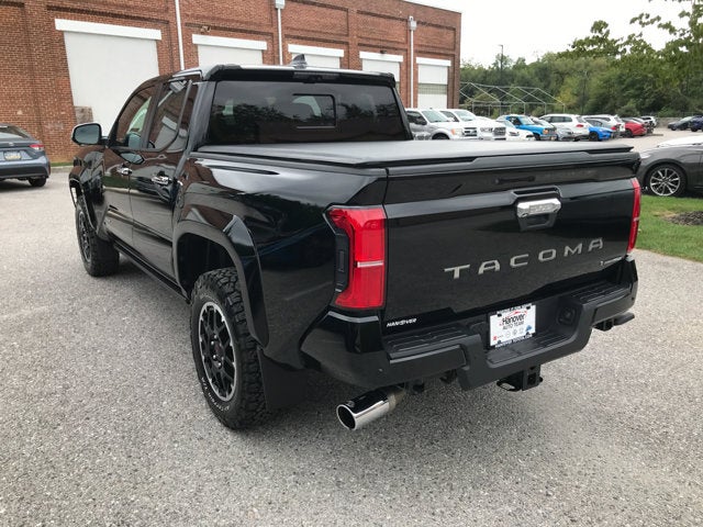 2024 Toyota Tacoma 4WD Limited Hybrid