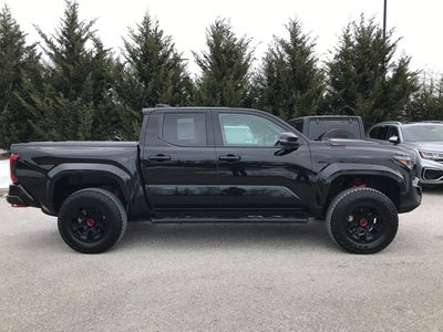 2025 Toyota Tacoma 4WD TRD Pro Hybrid