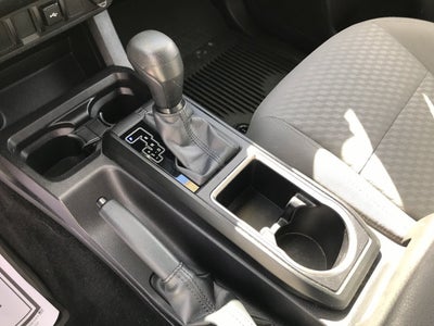 2022 Toyota Tacoma 4WD SR