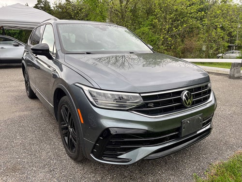 2022 Volkswagen Tiguan SE R-Line Black