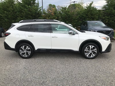 2022 Subaru Outback Touring