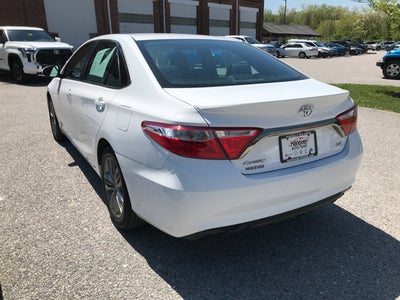 2015 Toyota Camry SE