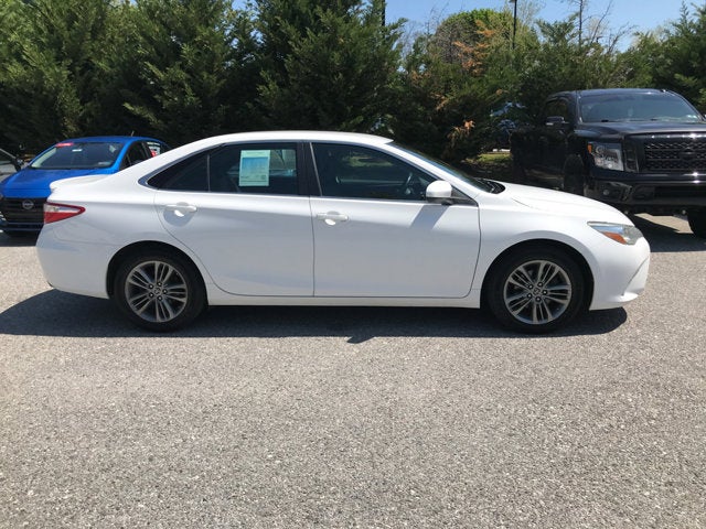 2015 Toyota Camry SE