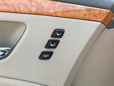 2005 Toyota Avalon Limited