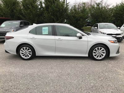 2022 Toyota Camry LE