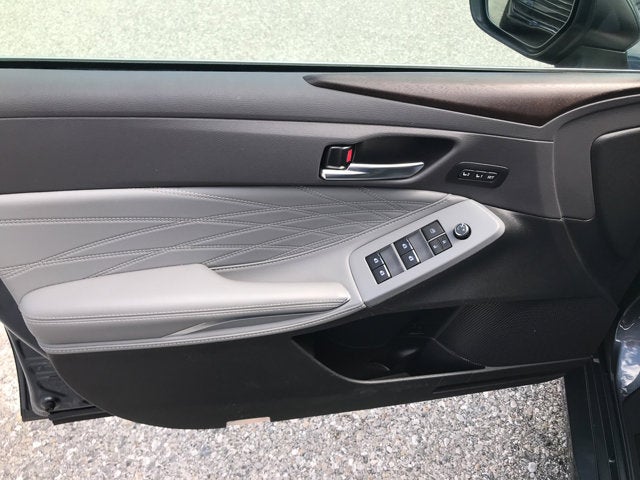 2021 Toyota Avalon Hybrid Limited