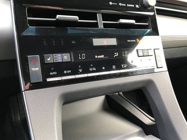 2021 Toyota Avalon Hybrid Limited