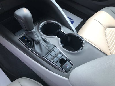 2023 Toyota Camry Hybrid SE