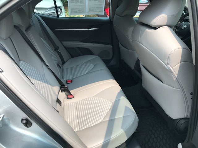 2023 Toyota Camry Hybrid SE