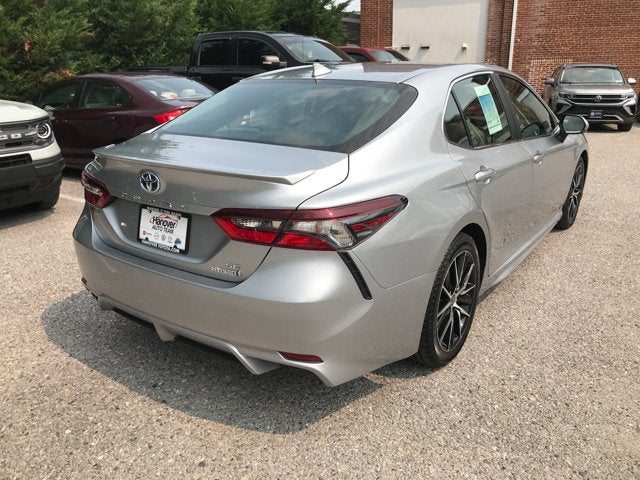 2023 Toyota Camry Hybrid SE