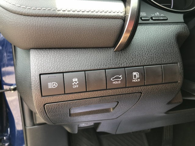 2023 Toyota Camry Hybrid SE Nightshade