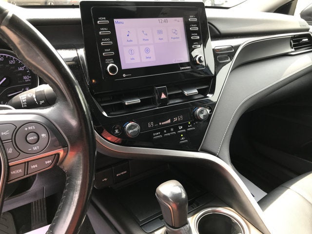 2023 Toyota Camry Hybrid SE Nightshade