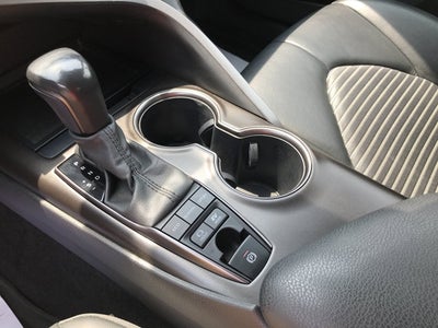 2023 Toyota Camry Hybrid SE Nightshade