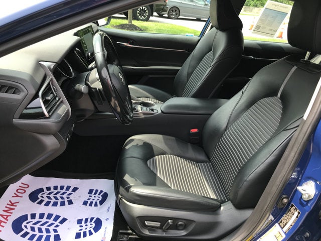 2023 Toyota Camry Hybrid SE Nightshade