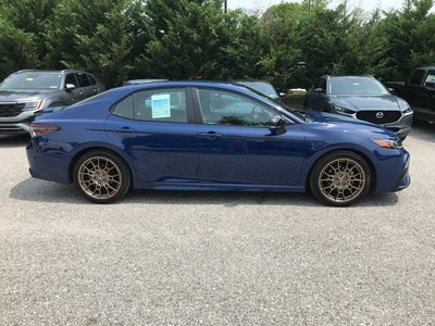 2023 Toyota Camry Hybrid SE Nightshade