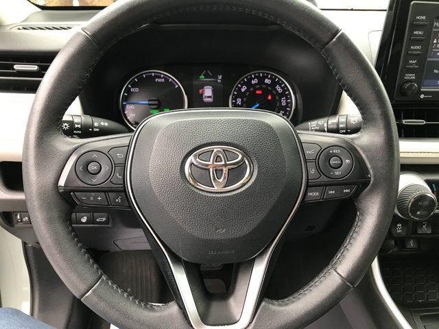 2021 Toyota RAV4 Hybrid XLE Premium