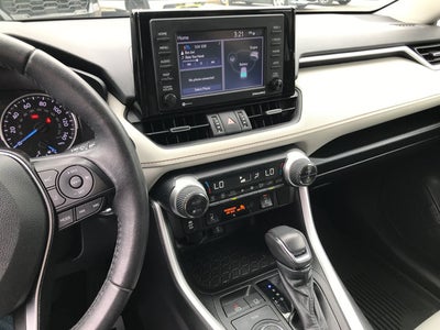 2021 Toyota RAV4 Hybrid XLE Premium