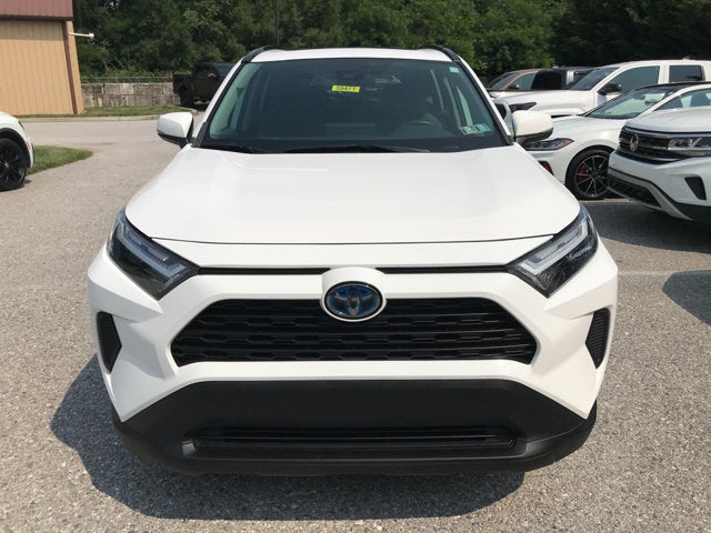 2022 Toyota RAV4 Hybrid XLE
