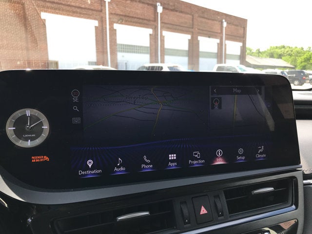 2022 Lexus ES ES 300h